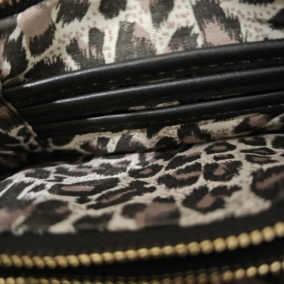 Olivia Miller Rhinestone Clutch - Picture 6 of 7